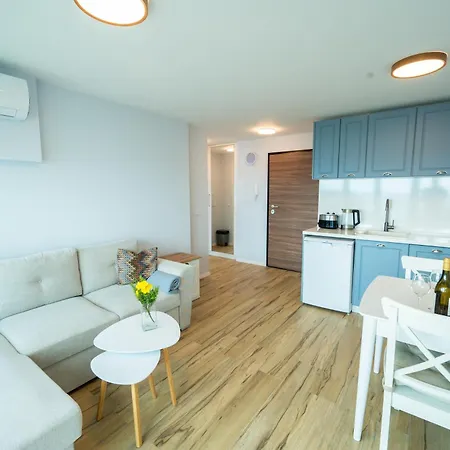 Skyline - Sea View, Pools, Spa&free Parking Varna