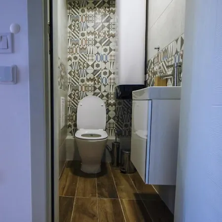 Skyline - Sea View, Pools, Spa&free Parking Apartment Varna